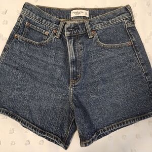 Abercrombie High Rise Dad Short